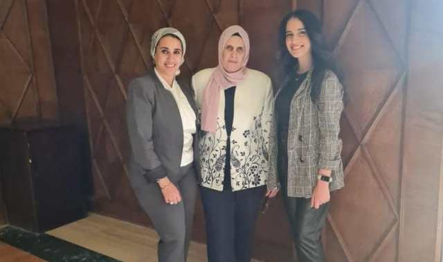 جامعة بدر تفوز بالمركز الـ3 بمؤتمر العلاج الطبيعى مدى الحياة.. صور