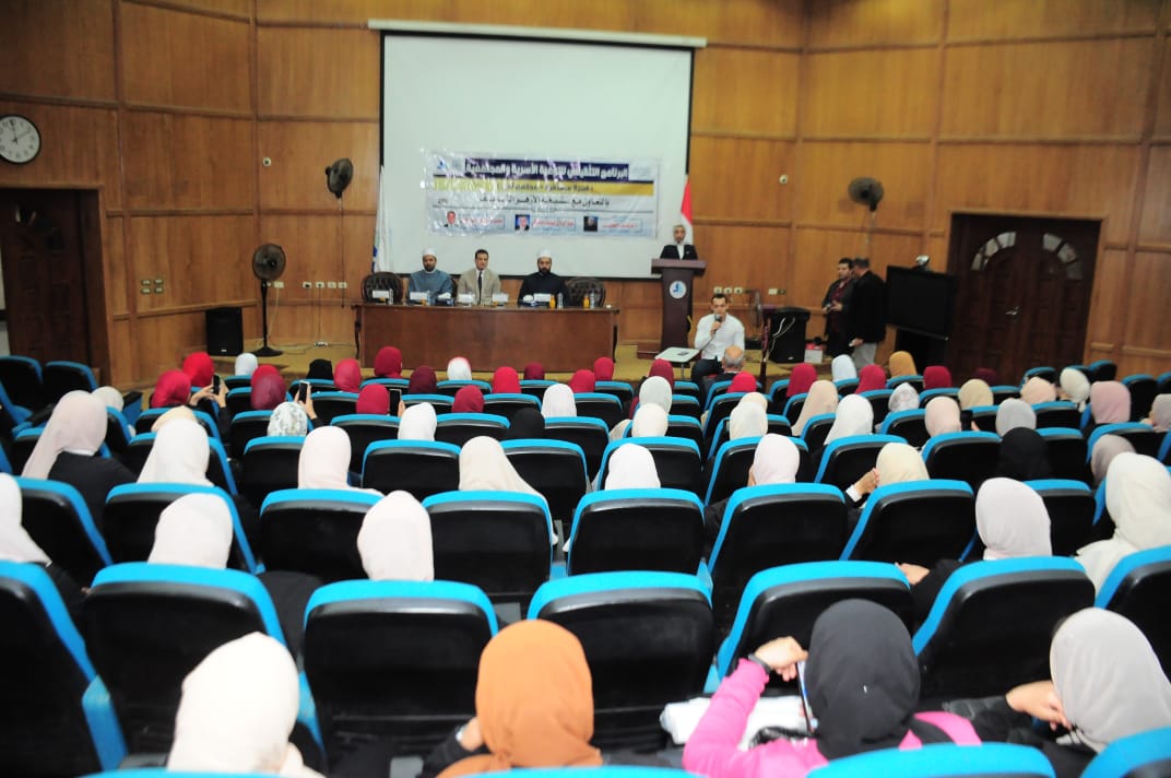رئيس جامعة كفرالشيخ يستقبل وفد مركزالأزهر العالمى للفتوى