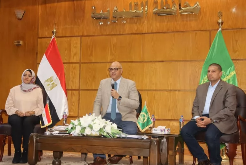 المهندس أيمن عطية محافظ القليوبية