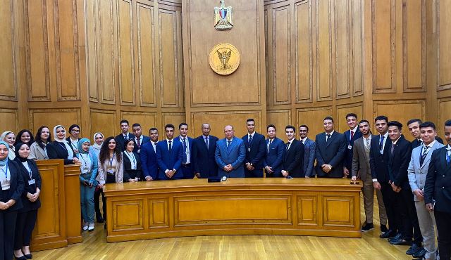 أسباب زيارة طلاب كلية القانون بجامعة بدر للمحكمة الدستورية.. بالصور