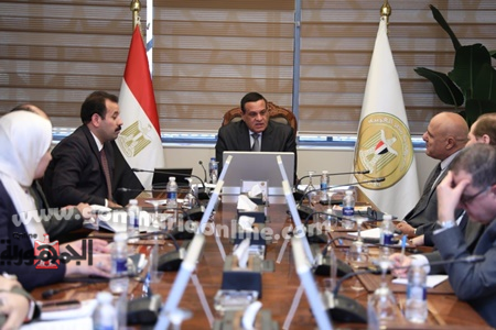 وزير التنمية المحلية يلتقي المدير التنفيذي لجهاز مستقبل مصر للتنمية المستدامة