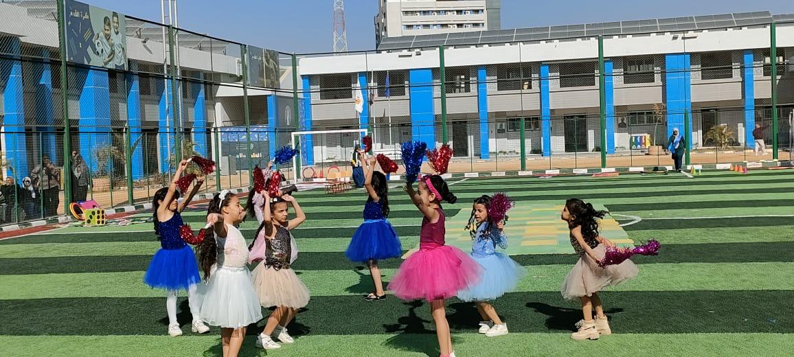 قيادات التعليم بالسويس يشهدون اليوم الرياضي لروضات إدارة جنوب