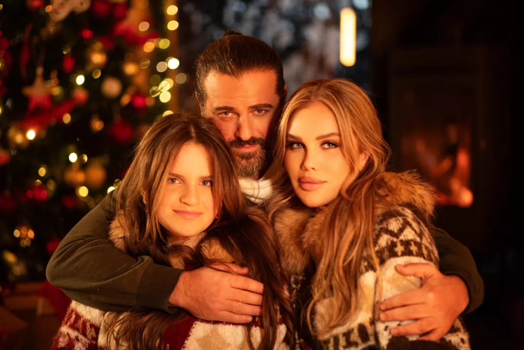 نيكول سابا تطرح أغنيتها الجديدة «تلج تلج» وتشهد أول ظهور لابنتها 