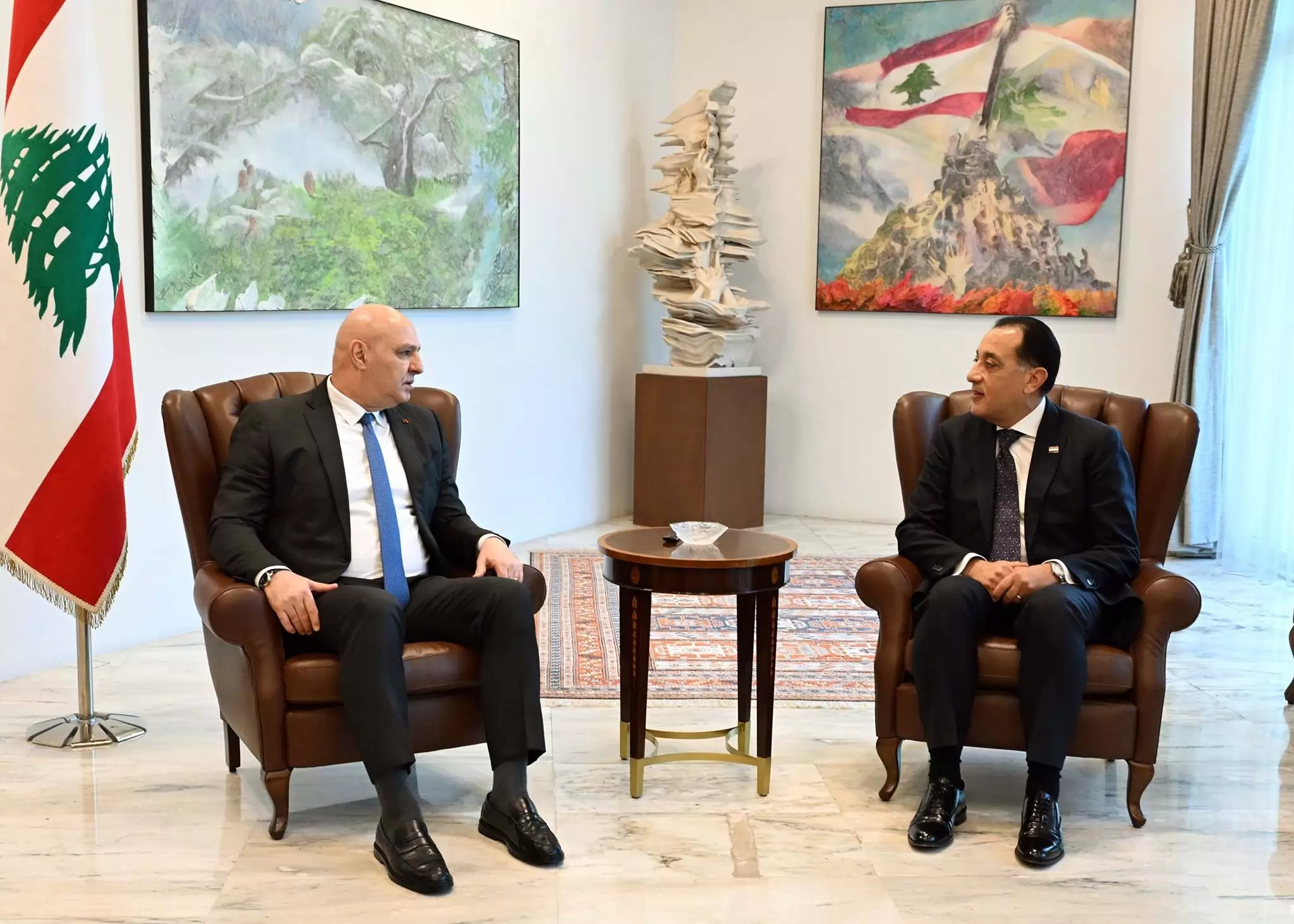 "عون" يعرب عن تقديره لحرص الرئيس السيسي على أمن واستقرار لبنان 