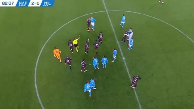  نابولي و ميلان