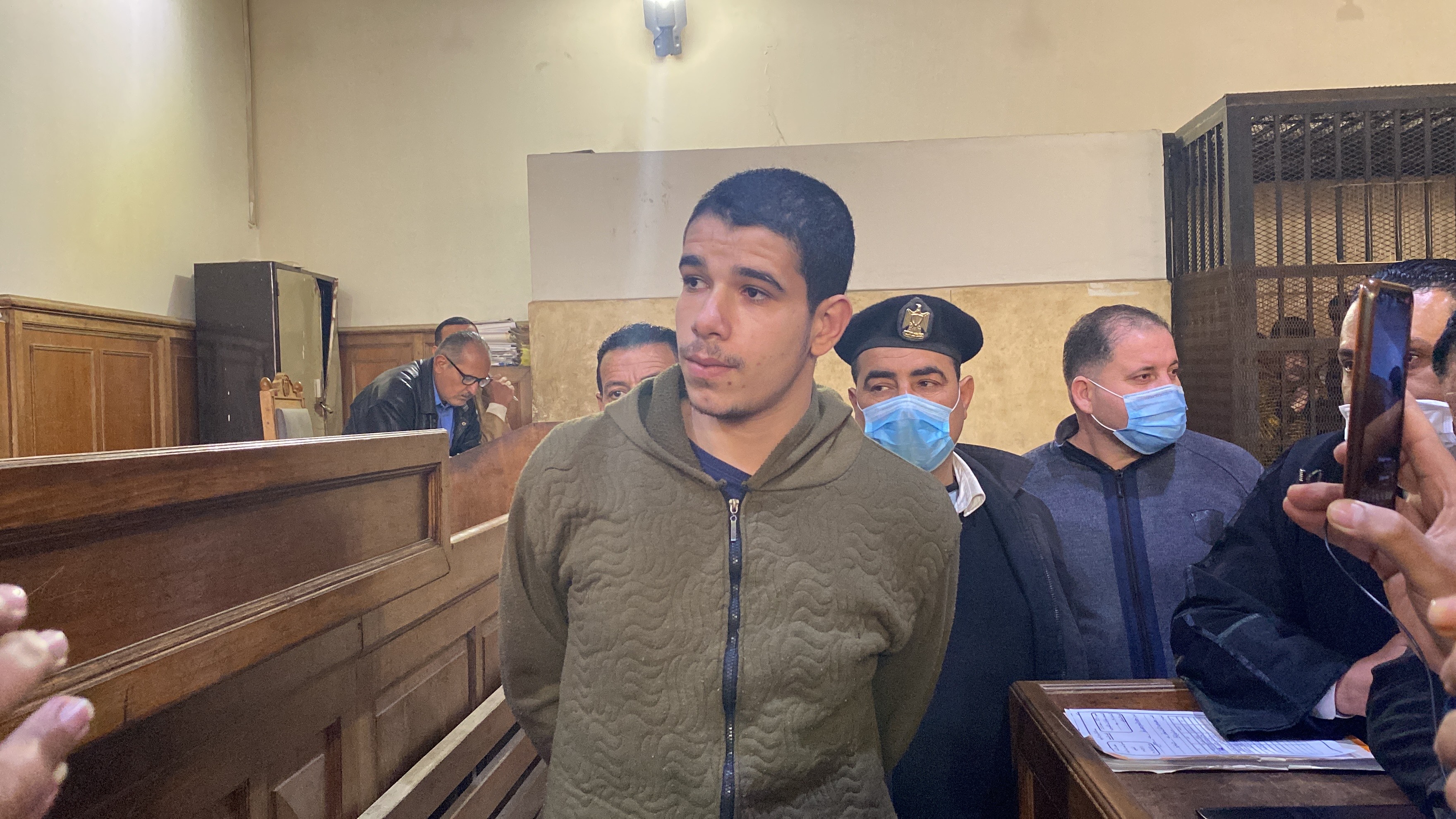  جنايات المنصورة تؤجل محاكمة المتهم بقتل شقيقة لوجود علاقة شاذه بينها بالدقهلية لجلسة الثلاثاء القادم   