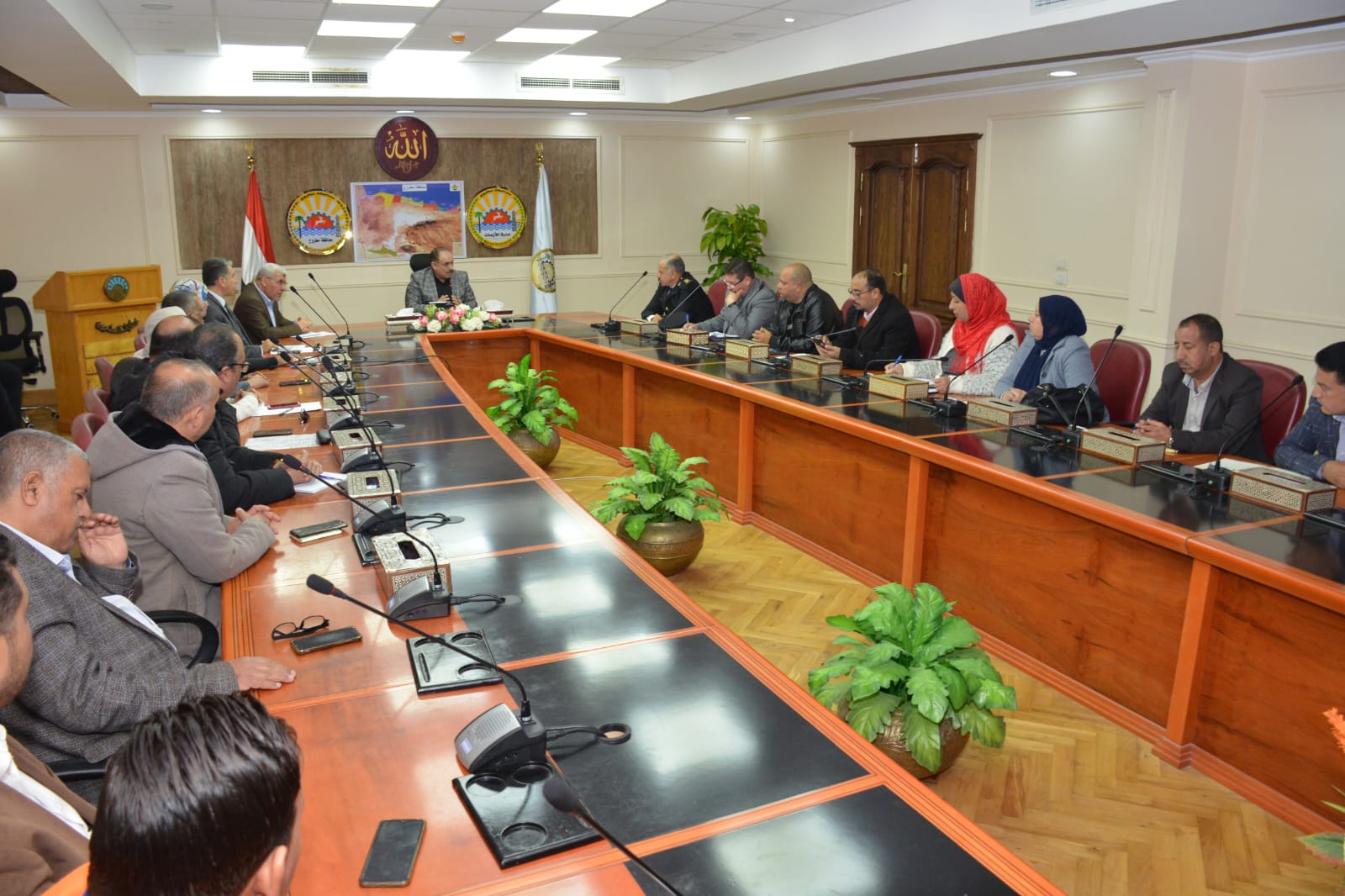 مؤتمر تحضيري استعداد لاستقبال موسم الصيف بمطروح 