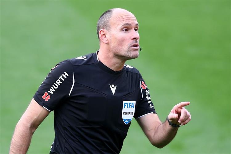 الحكم ماتيو لاهوز