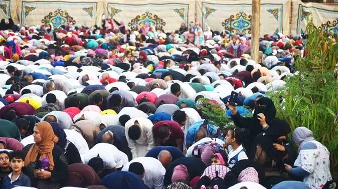 صلاة العيد في البحيرة