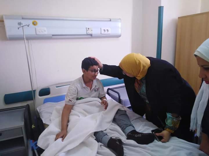 وكيل صحة الجيزة تتفقد مسنشفي الصف للاطمئنان علي  المصابين  في حادث الكريمات اليوم 
