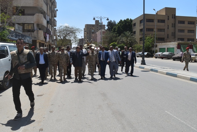 محافظ الفيوم:كراسى متحركة لذوى الاحتياجات وغرف عمليات للمتابعة