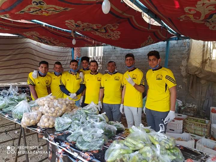 جمعية النهوض بالريف تقيم منافذ بيع مخفضة و تطهر منافذ و شوارع بني سلامة 