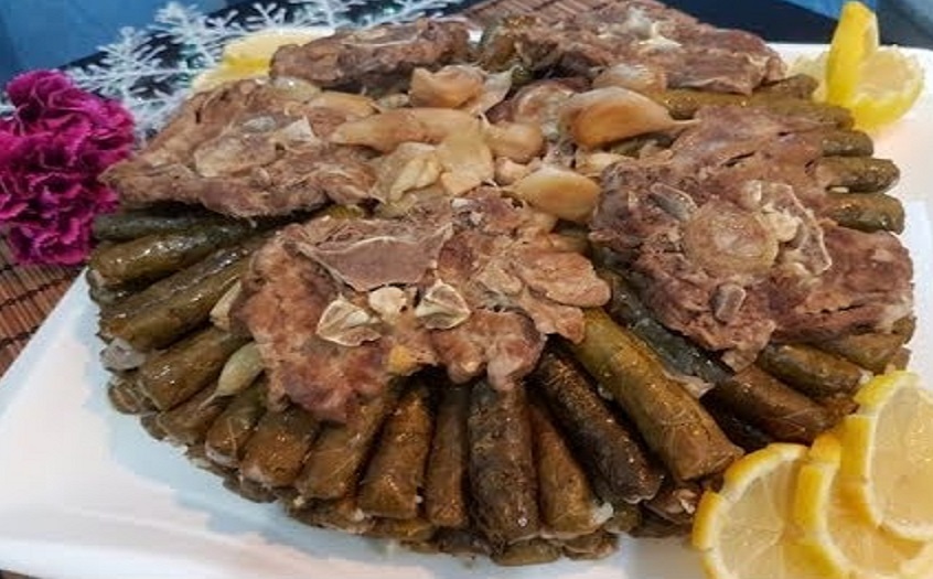 ورق العنب باللحم او اليبرق الملوكى 