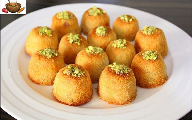 كنافة الفنجان بالمكسرات والقشطة 
