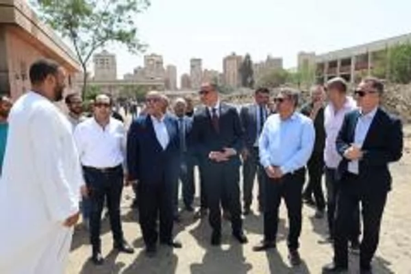 محافظ الجيزة يتفقد أعمال تطوير المدخل الجنوبي بالمنيب 