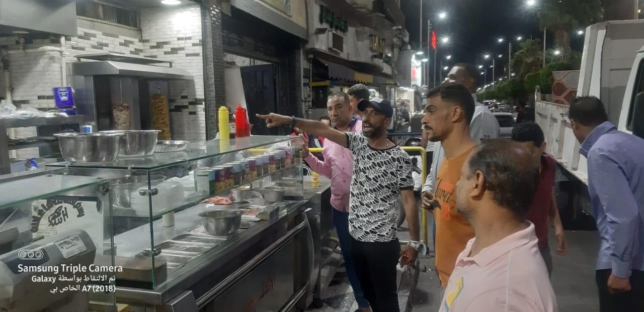 حى ثان الإسماعيلية يستكمل تنفيذ الحملات اليومية للتأكيد على قرار غلق المحال التجارية والكافتيريات