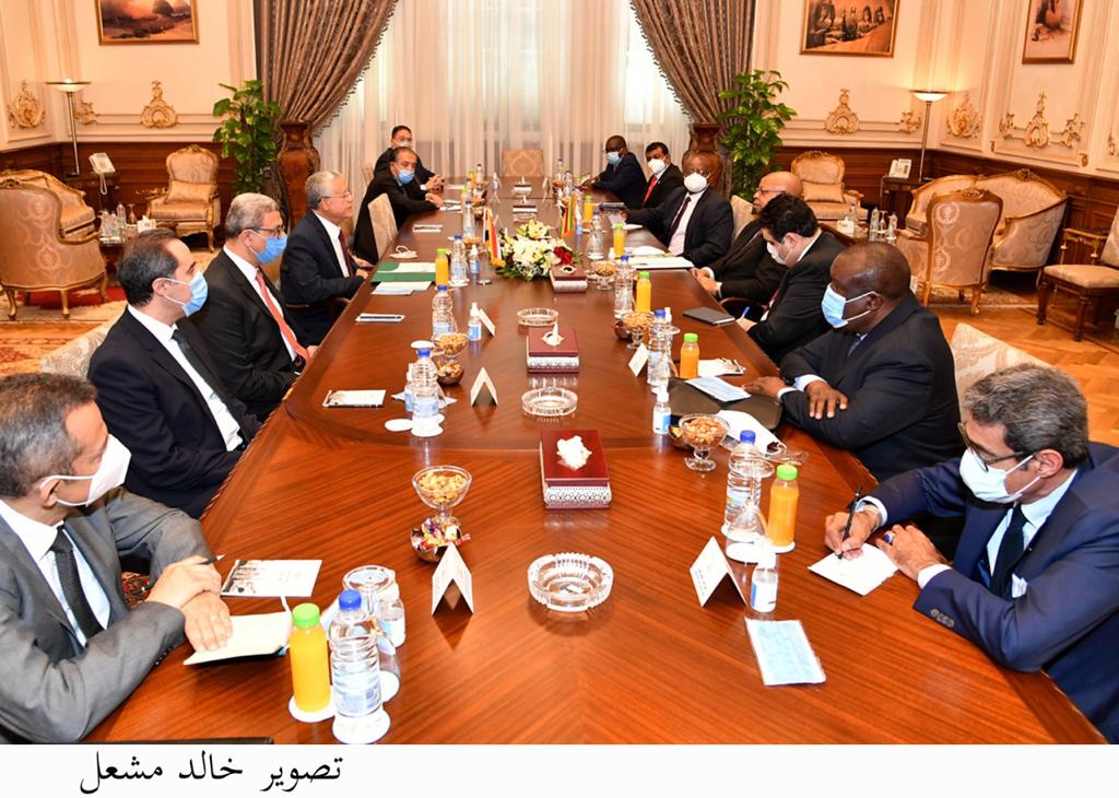 رئيس مجلس النواب: العلاقات بين مصر وزيمبابوي راسخة وتاريخية