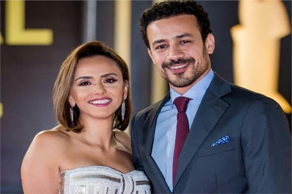 أحمد داود وزوجته علا رشدي 