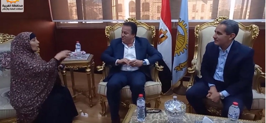   خالد عبد الغفار يستقبل 
