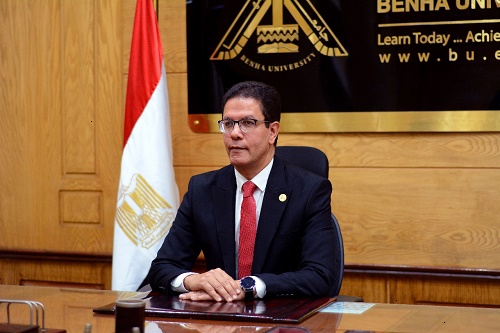 الدكتور ناصر الجيزاوى رئيس جامعة بنها