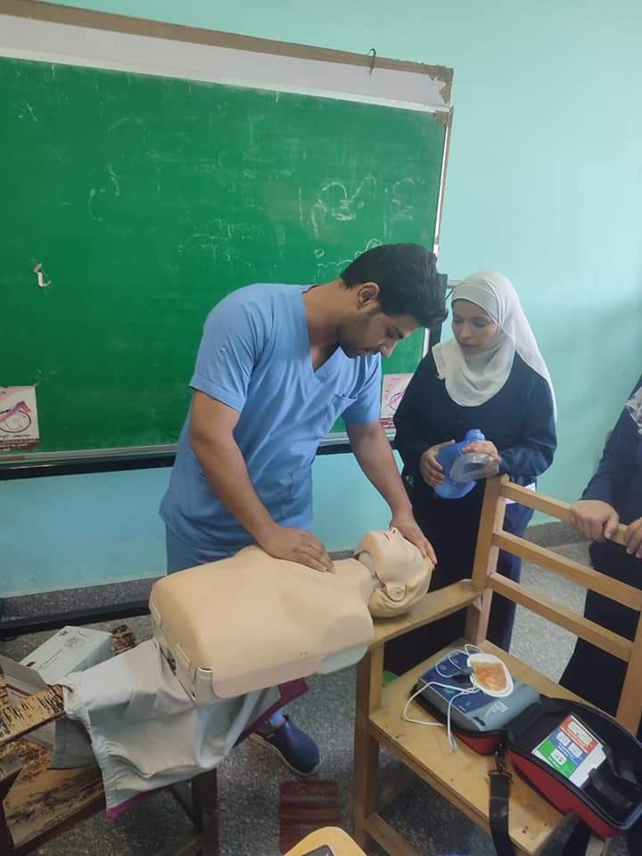 تام دورة الإنعاش القلبي الرئويCPR بمستشفيات جامعة بني سويف 