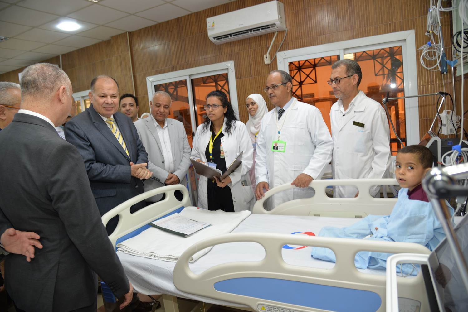  محافظ أسيوط يفتتح وحدة الرعاية المركزة للأطفال بمستشفى المبرة 