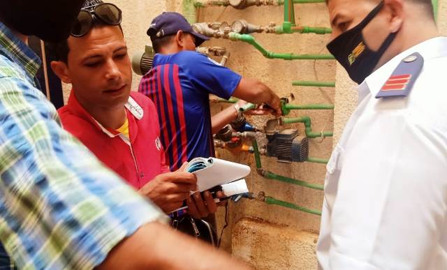 جهاز دمياط الجديدة يكشر عن أنيابه لسارقى المياه من المواطنين وعقوبات رادعة للمخالفين.. بالصور