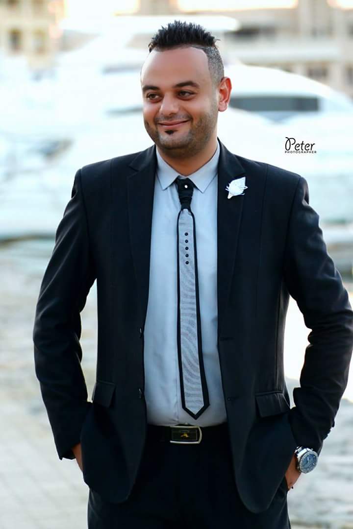 الرسام ديفيد محسن