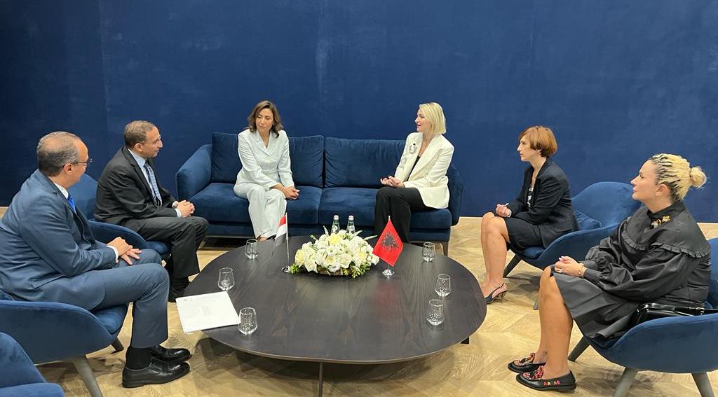 وزيرتا الثقافة المصرية والألبانية تشهدان توقيع بروتوكول تعاون 