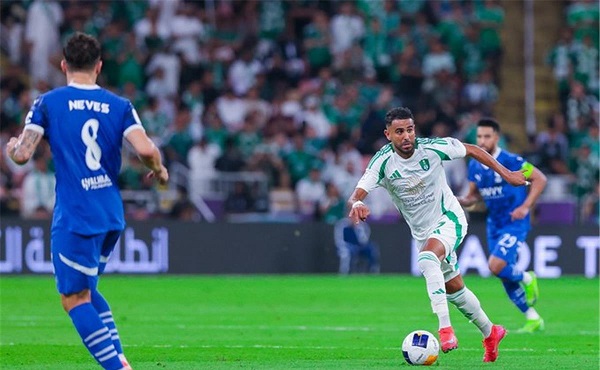 الهلال السعودي والأهلي