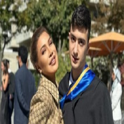 نوال الزغبي وابنها 
