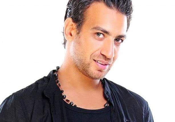 ساعات وتنطلق قناة  العدسة احدث قناة على اليوتيوب 