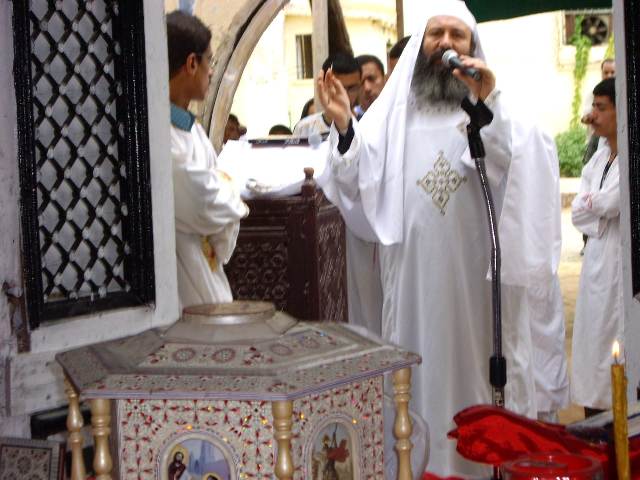 الادارة العليا تنظر الطعن في قرار هام للحكومة يخص الكنائس المصرية.. 4 يناير.. صور