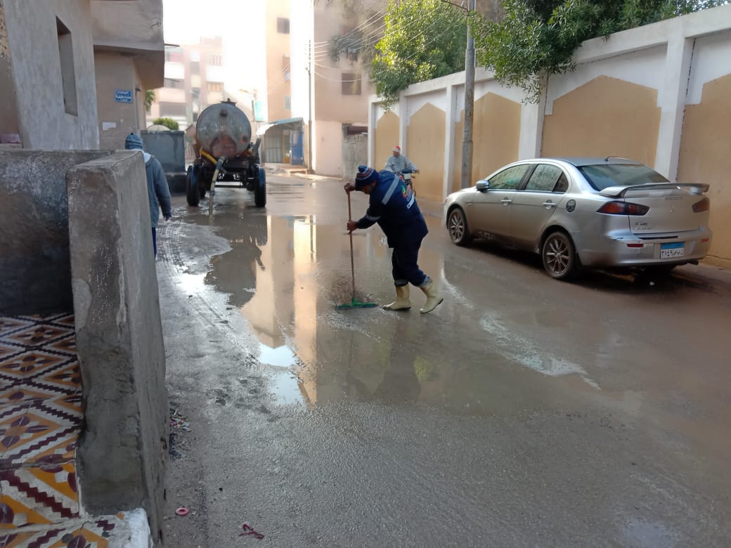 محافظ كفر الشيخ : رفع 1973طن مخلفات وحملات نظافة مكثفة بالمراكز والمدن