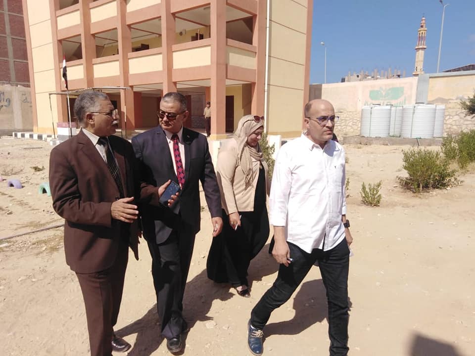 احالة مدير محمود عبيد المهنيه للشؤون القانويه للتقصير فى العمل