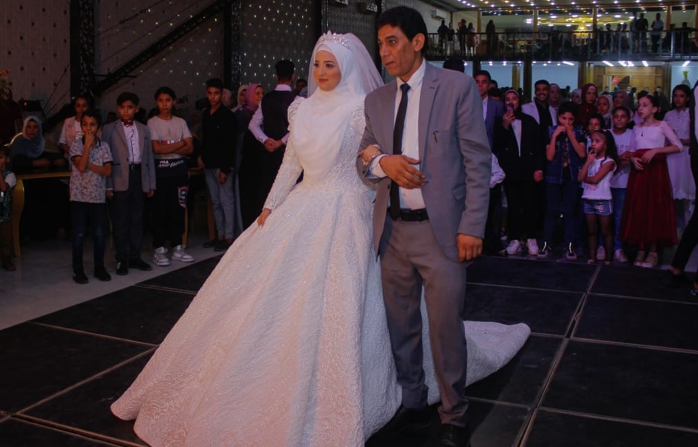 ألف مبروك الزفاف السعيد 