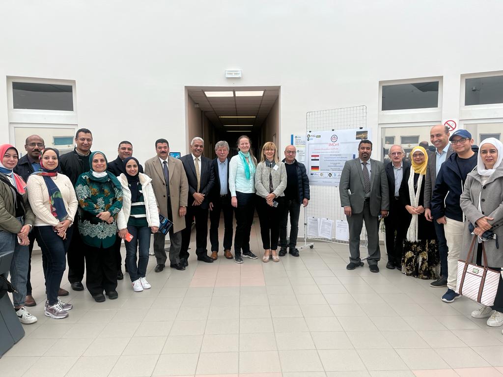 جامعة عين شمس تشارك بورشه عمل بفرنسا لإنشاء دبلوم التغييرات المناعية