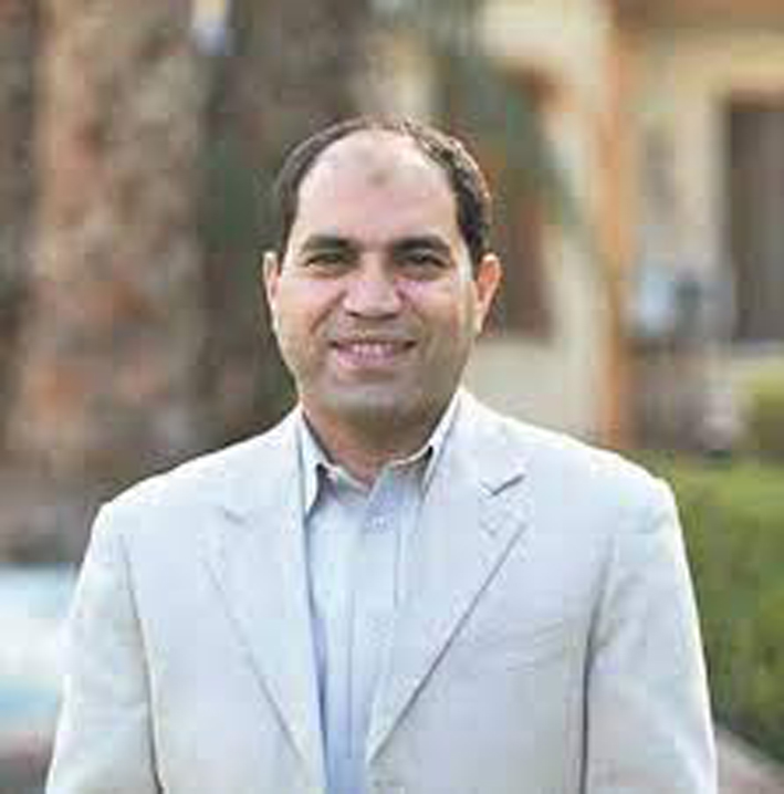 النائب عمرو درويش