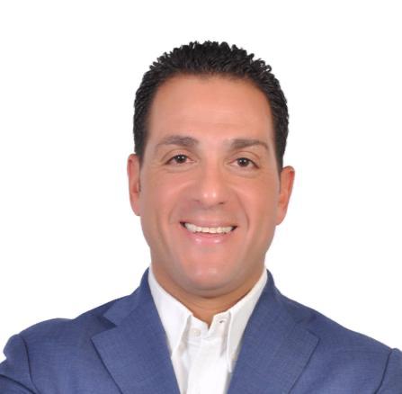 الدكتور أحمد راغب