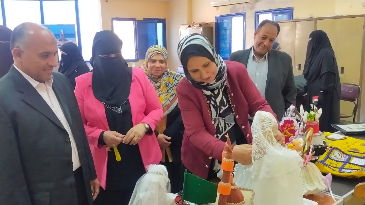 شحاته يتابع استعدادات الاقتصاد المنزلي بمطروح للمسابقات المركزية 