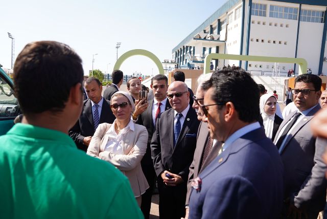 البيئة: التغيير سيأتي على يد الشباب فى مواجهة آثار تغير المناخ 