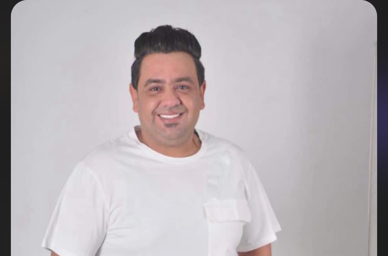 المغني مصطفى بوله
