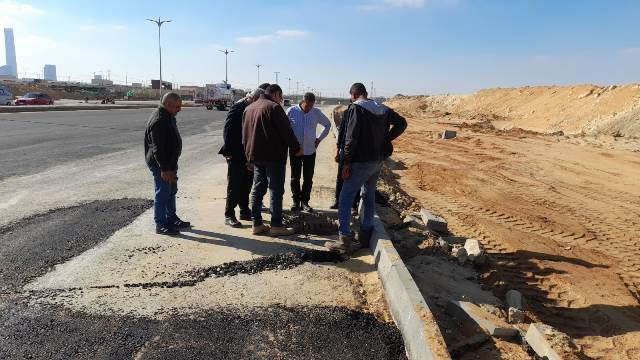 رئيس جهاز العاصمة الإدارية يتفقد أهم الطرق بين الأحياء.. بالصور