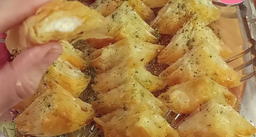 وربات الجلاش او بقلاوة بالقشطة