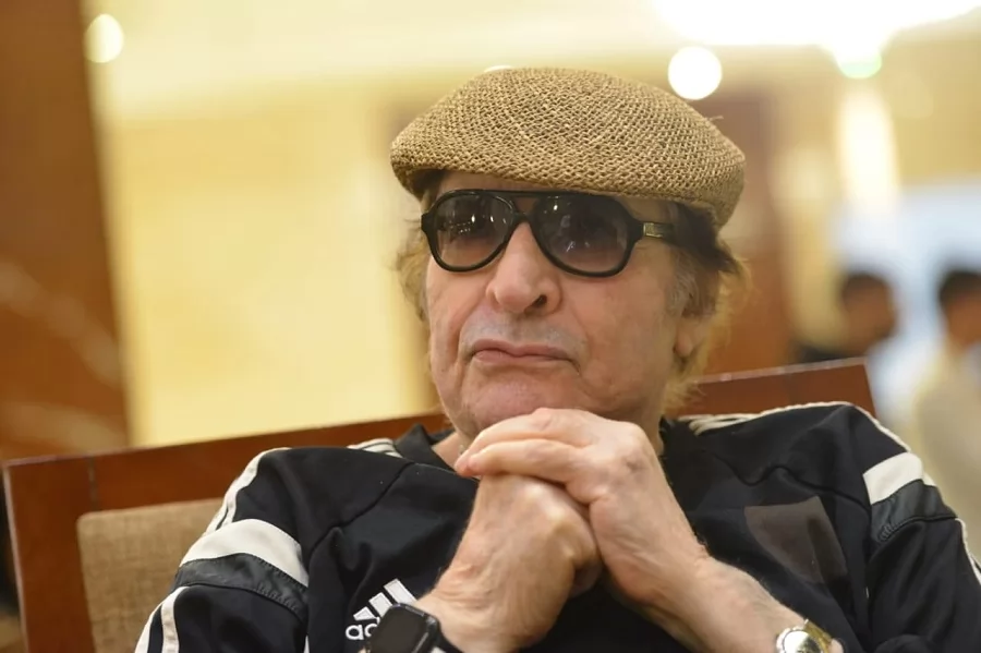 الفنان محيي إسماعيل