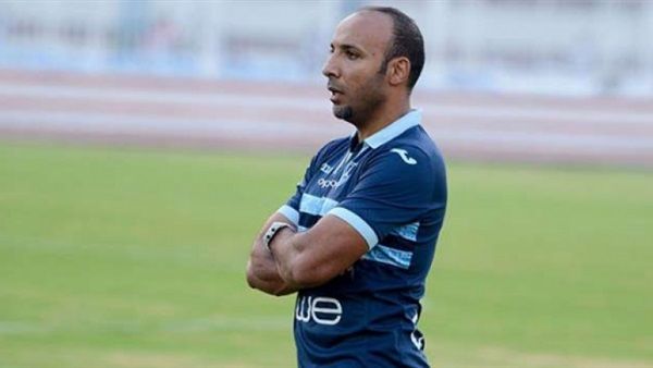 أيمن عبدالعزيز المدرب العام لفريق مصر للمقاصة