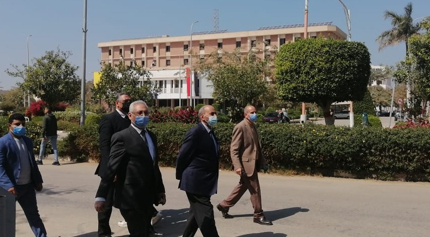 جولة د. مصطفى عبدالنبي رئيس جامعة المنيا