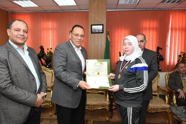 تكريم فريقى كرة الجرس لذوى الاجتياجات الخاصة بالشرقية