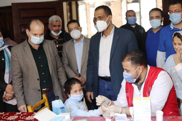 بمناسبة يوم اليتيم ..صحة البحيرة  تقدم الهدايا للأيتام  بدور ومؤسسات الرعاية.. بالصور