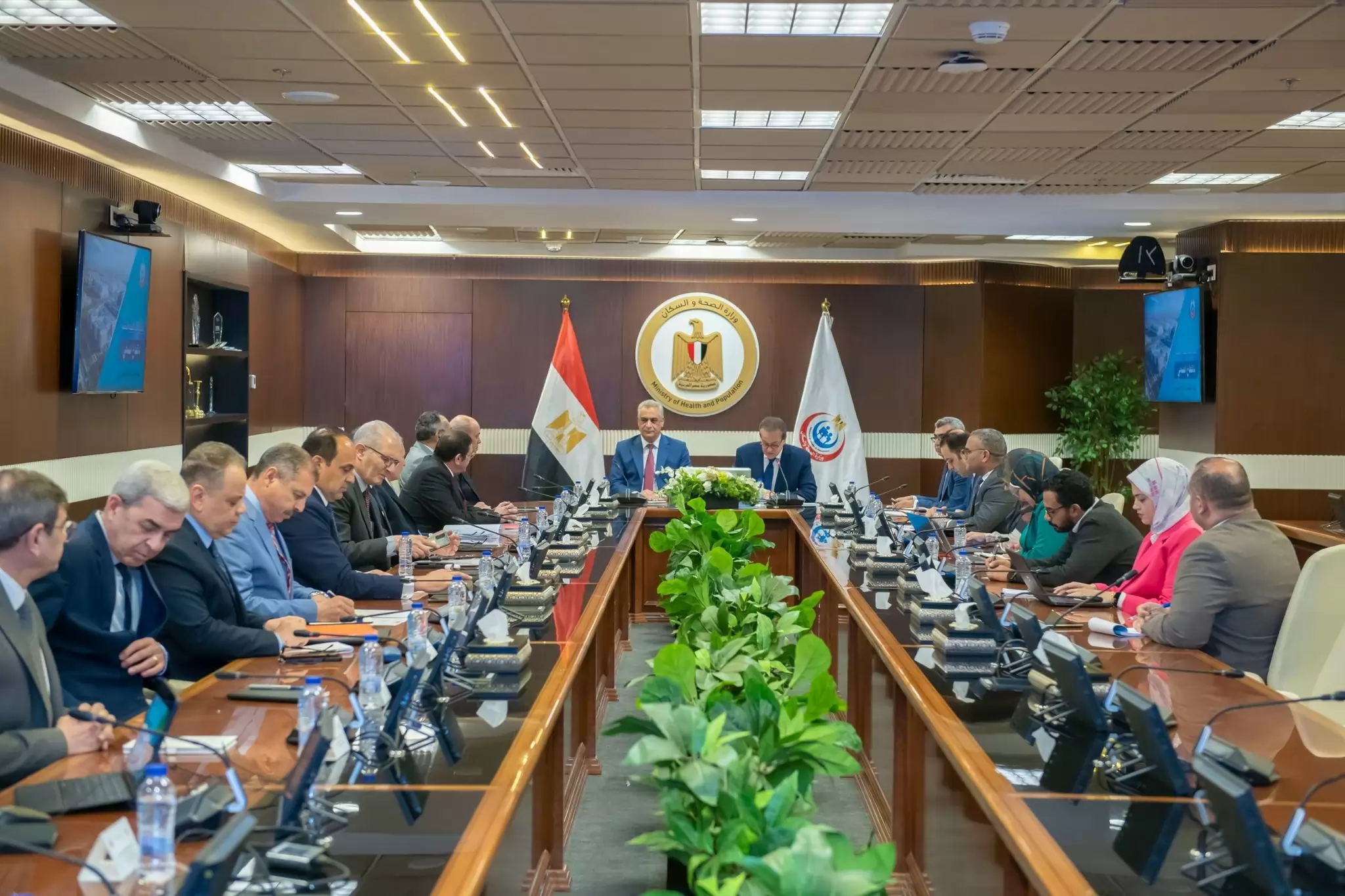 عاجل: وزيرا الصحة والإنتاج الحربي يبحثان التعاون المشترك | يلاخبر